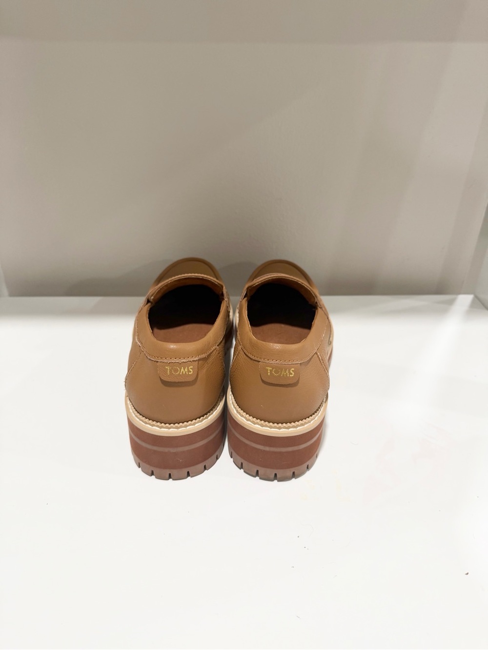 TOMS Cara Brown Leather Minimalist Quiet Luxury Chunky Penny Loafers - Size 8 - Picture 6 of 10